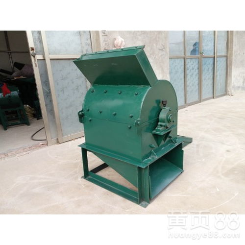 【豆餅飼料機型號/產(chǎn)地?zé)徜N柴油機帶花生餅飼料機/油渣餅破碎機】- 